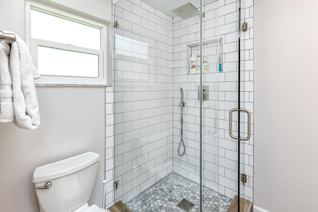 טרפון ספרינגס Modern Home, Heated Pool, Close To Beaches! מראה חיצוני תמונה
